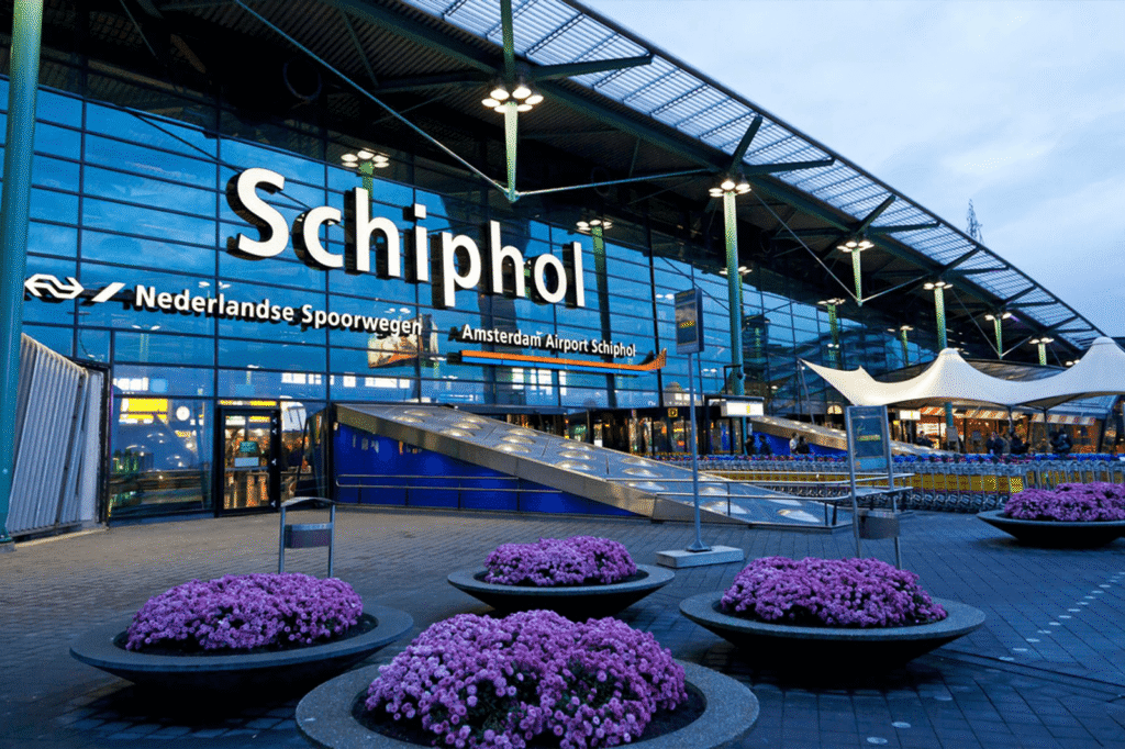 schipholritten.com taxi-cheap.com